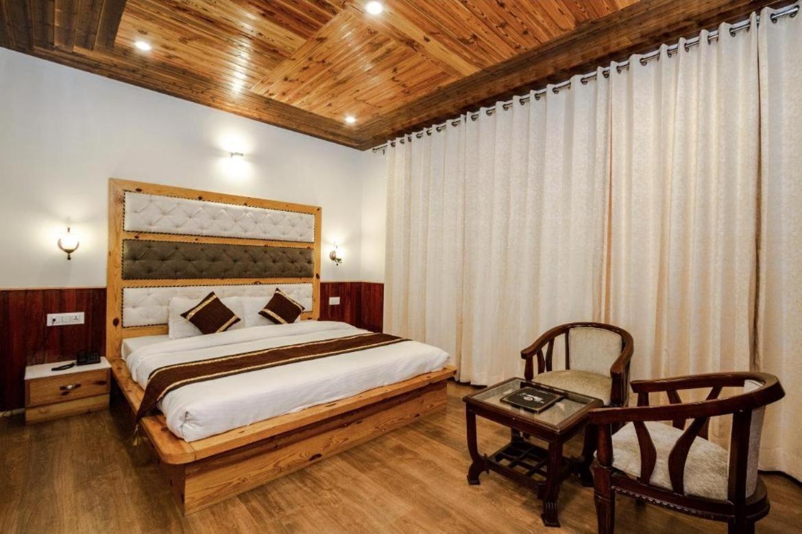 Royal Rajasthan Regency - Hotel & Restaurant Манали Экстерьер фото