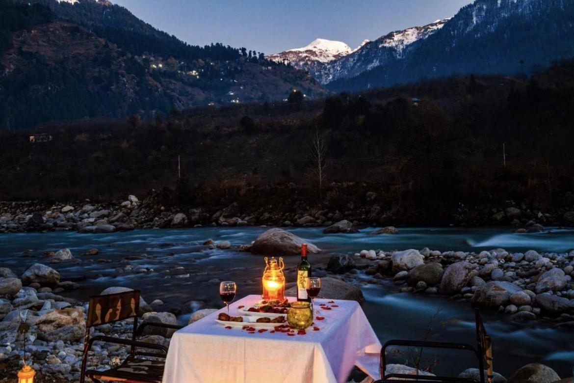 Royal Rajasthan Regency - Hotel & Restaurant Манали Экстерьер фото